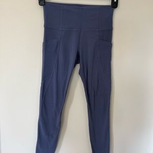 Athleta Salutation Stash Pocket 7/8 Tight, Dark Periwinkle, XSmall